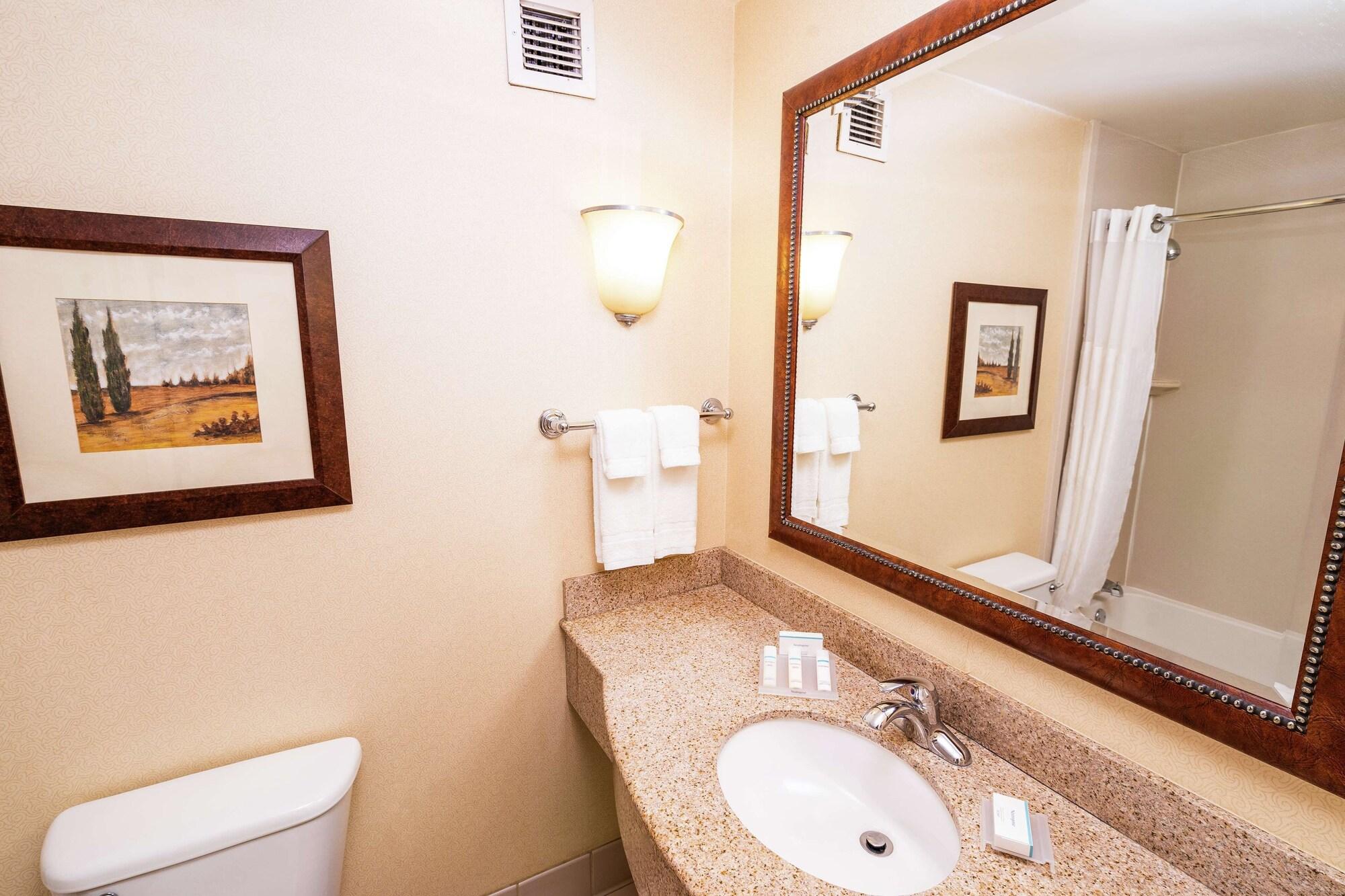 Hilton Garden Inn Ontario Rancho Cucamonga Eksteriør bilde